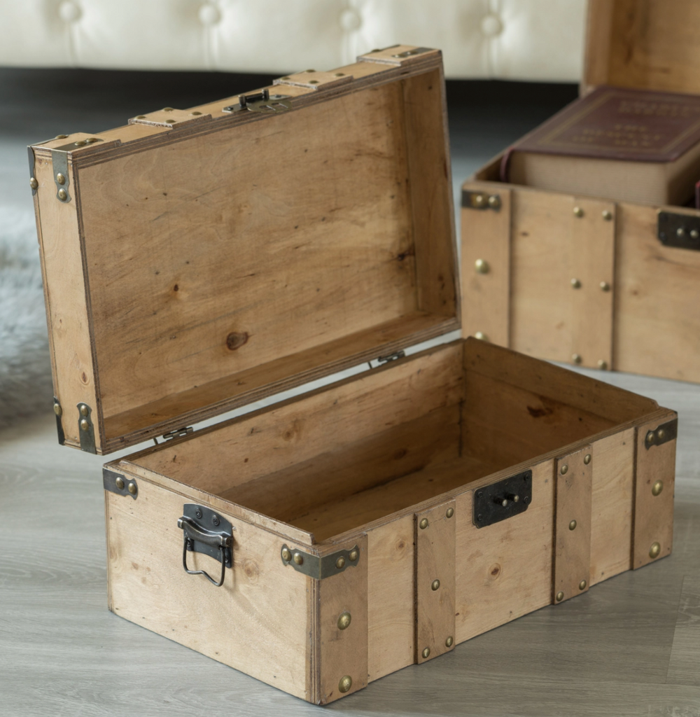 Natural Wooden Trunk (Small)